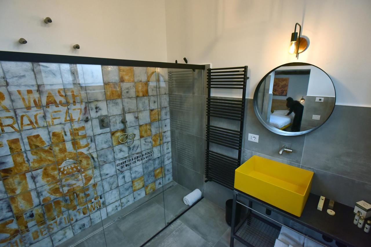 Garage47 Storica Officina Meccanica Loft B&B In بيينْسا المظهر الخارجي الصورة