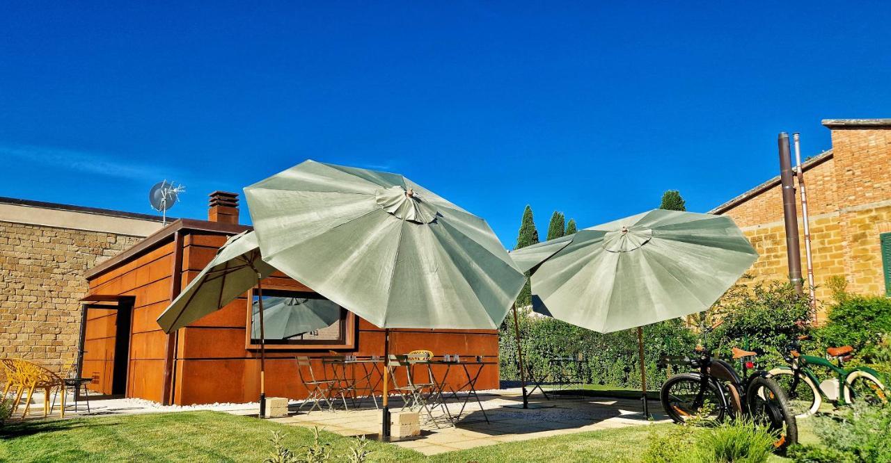 Garage47 Storica Officina Meccanica Loft B&B In بيينْسا المظهر الخارجي الصورة